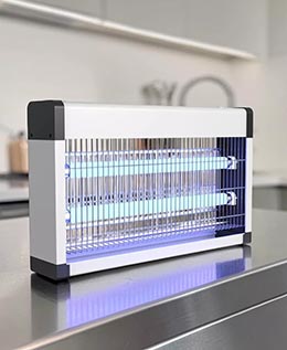 Insect killer for kitchens and the food industry