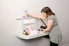 Horizontal folding changing table Rubbermaid certified EN 12221-1