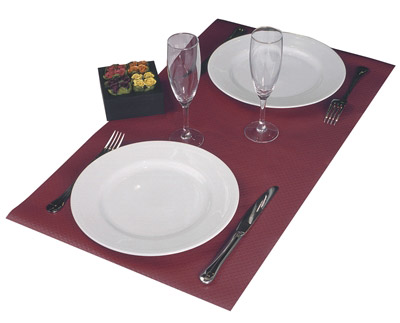 Tablecloth head to head by burgundy 40x70 500