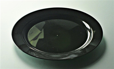 Black plastic plate round 240 mm by 132