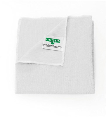 Nettoyage professionnel avec des chiffons en microfibre UNGER