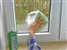 Window cleaning rust stains and lime rubout Unger